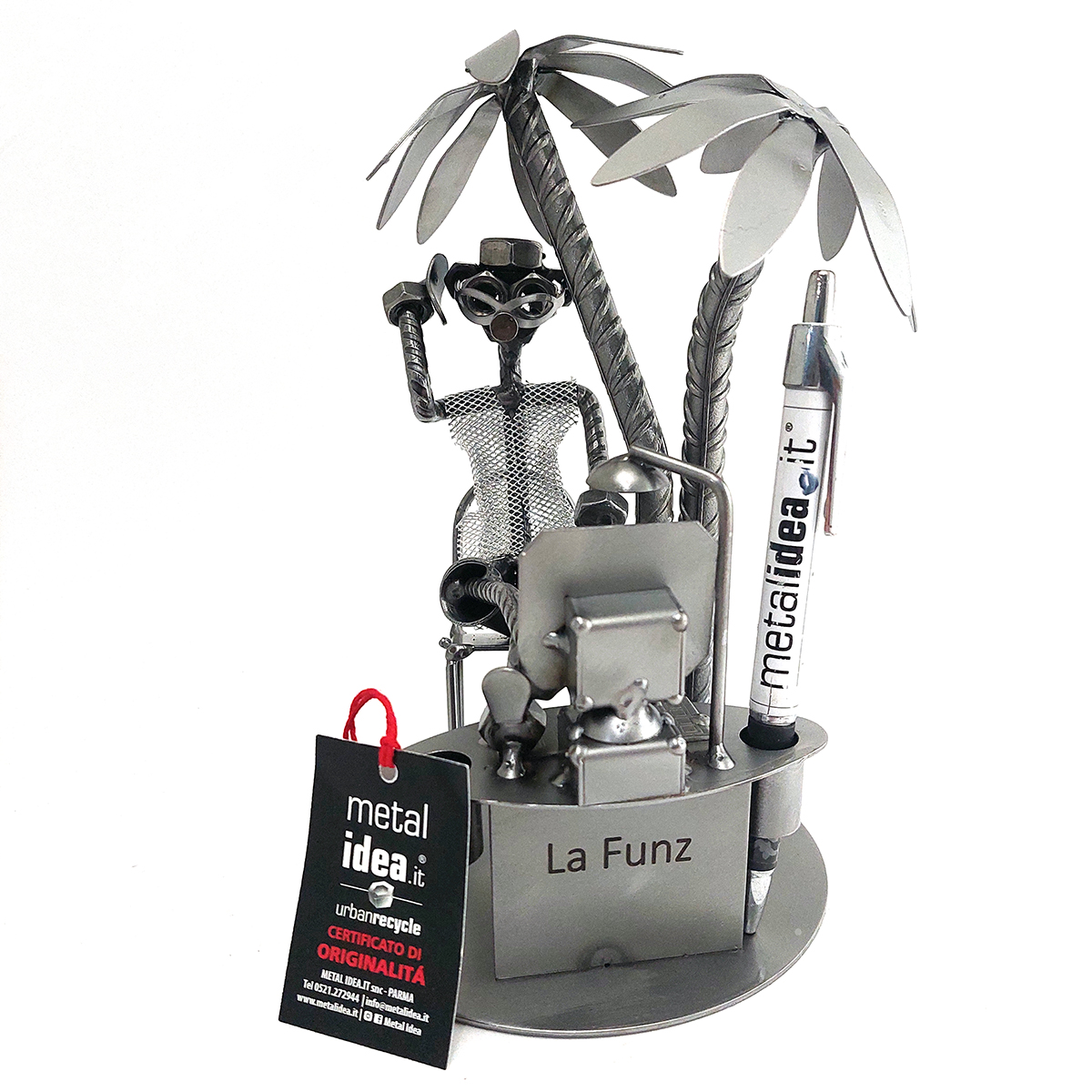 SCULTURA BOSS TRAVEL OFFICE - immagine 3