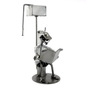 SEDUTO AL WC METAL IDEA.IT