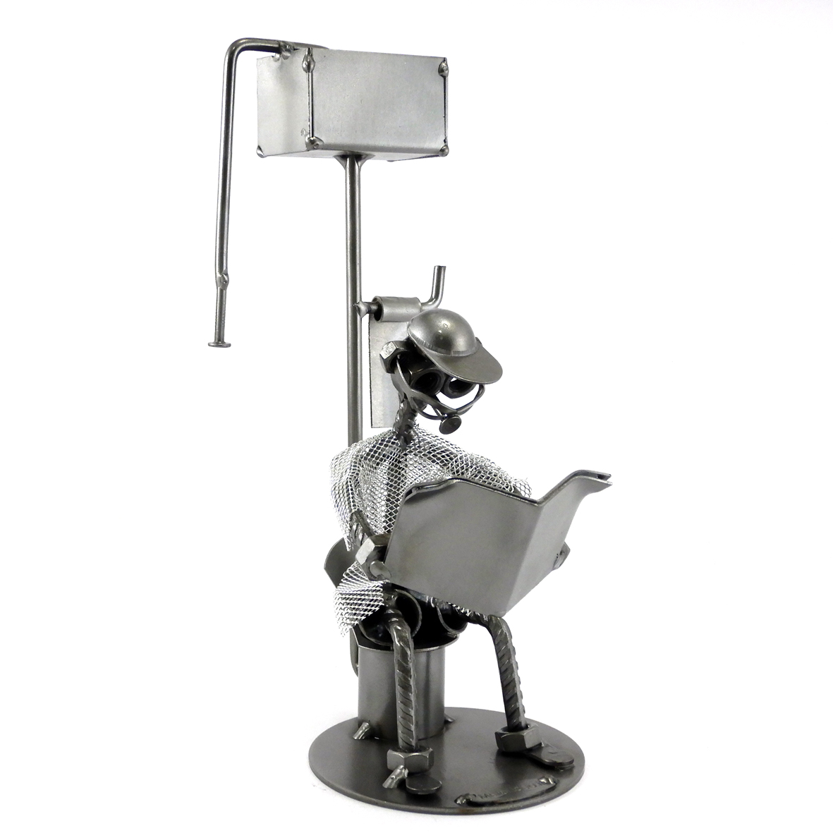 SEDUTO AL WC METAL IDEA.IT