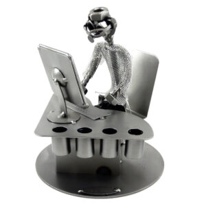 SCULTURA IMPIEGATO - immagine 3