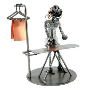 SCULTURA STIRATRICE CASALINGA - immagine 4