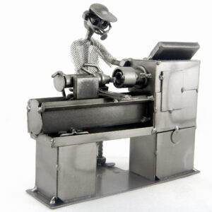 SCULTURA TORNITORE METALMECCANICO - immagine 4