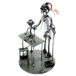 Alternative view of SCULTURA DOTTORESSA PEDIATRA