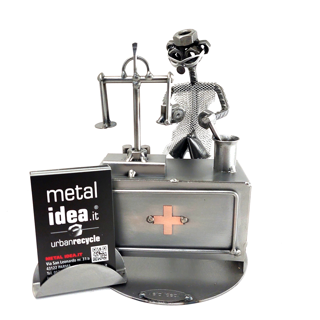 farmacista erborista con personalizzazioni metal idea.it