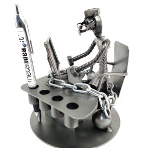 impiegato al pc metal idea.it