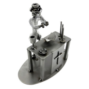 SCULTURA SACERDOTE - immagine 5