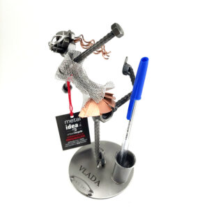 ballerina con personalizzazioni Metal idea.it