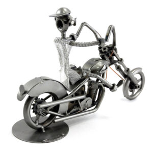 SCULTURA MOTOCICLISTA SU HARLEY CHOPPER - immagine 6