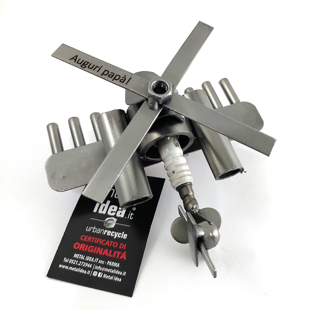 elicottero con incisione metali idea.it