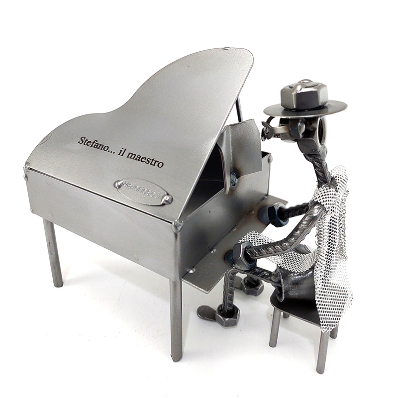 pianista con personalizzazione metal ida.it