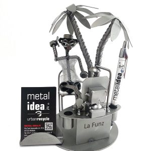 SCULTURA BOSS TRAVEL OFFICE - immagine 7
